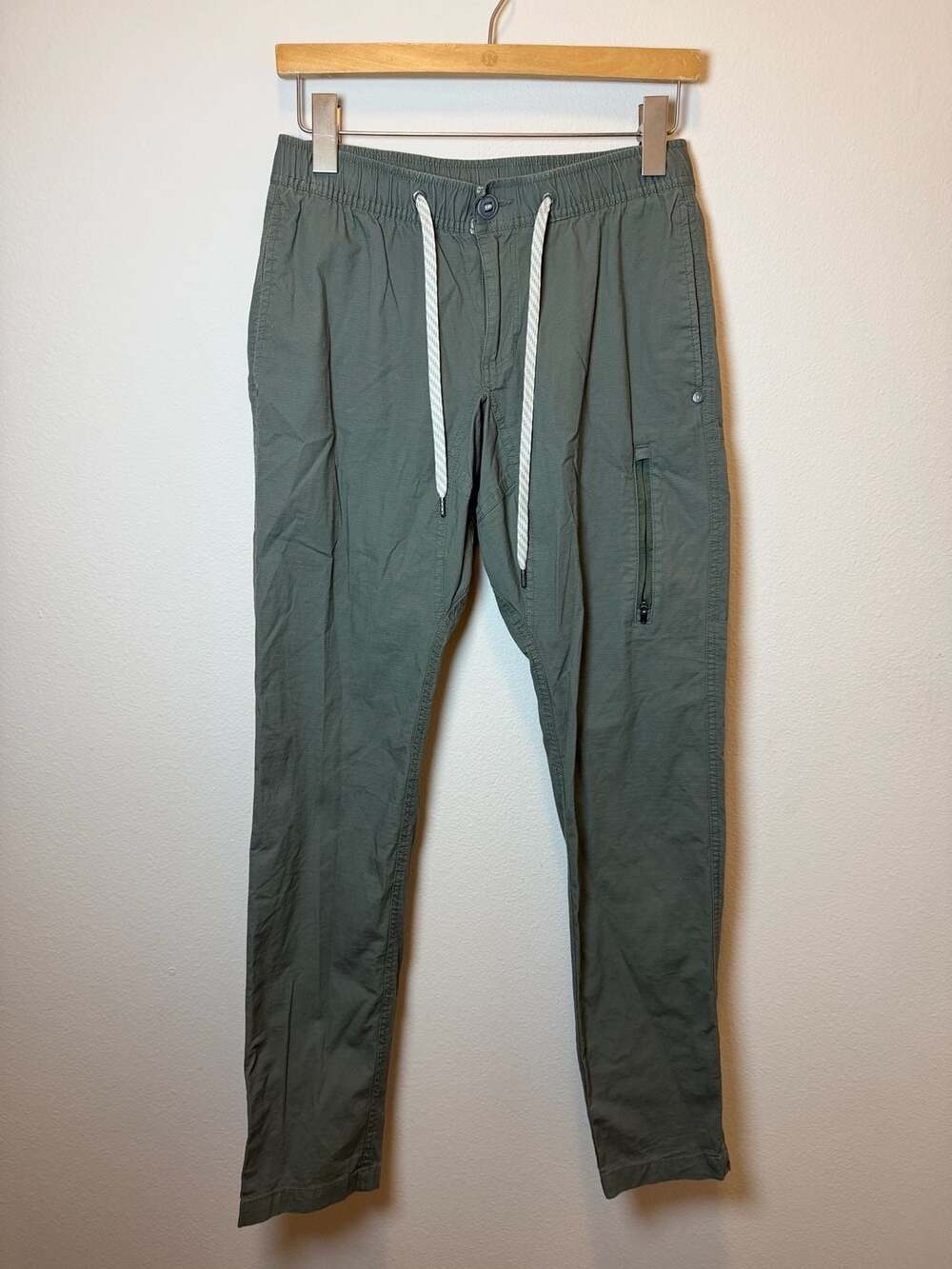 Vuori Ripstop Pant men’s Size Small Army Green Organic Cotton